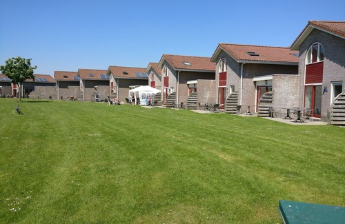 Franeker House | Nice house with a dishwasher, located in Friesland