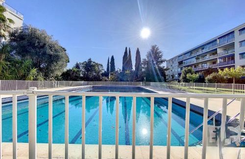 La Madeleine Apartment | NICE La Palmeraie Pool BEACH AC