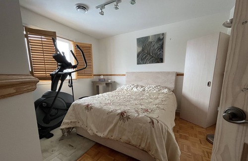 Vaudreuil Cottage | Nice luxirious interious, quiet neighbourhood , Nice backyard set up