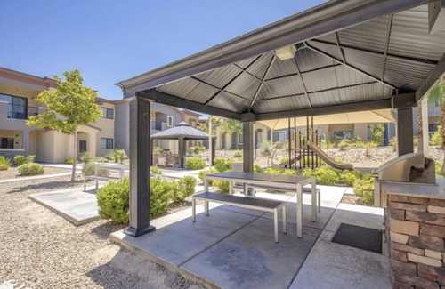 Gibson Springs Apartment | Nice luxury 2 bed 2 bath appartment