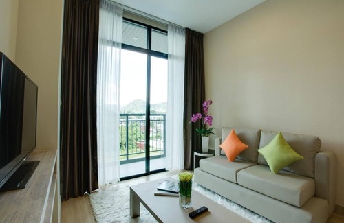 Talat Nuea Condo | Nice & Modern 1 bedroom Condominium in Phuket Town near Suan Luang park