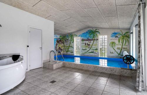 Stege House | Nice Pool House On Scenic Møn