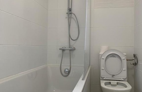 Beggen House | Nice private room in Luxembourg City
