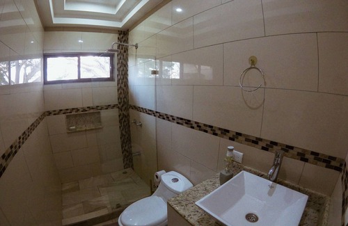 La Garita Bed & Breakfast | Nice property Near Sjo Airport Costa Rica