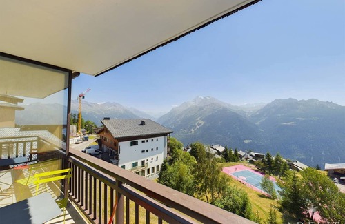 La Rosiere Apartment | NICE RENOVATED 3 ROOMS APARTMENT