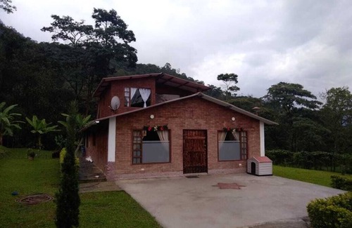 Tena Cottage | Nice rest house in the natural reserve of Pedro Palo