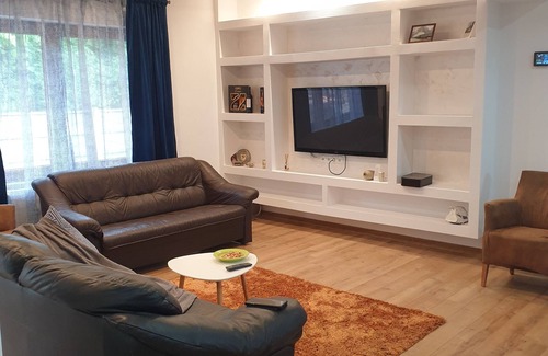 Botiz House | Nice rustic quite house, close to the city