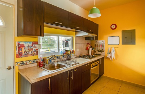 Ixtapa Apartment | Nice & safe 2 bedrooms Condo only 15 min from Marina Vallarta & Beach