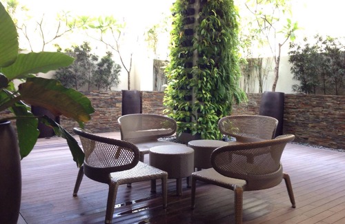 Salcedo Village Condo | Nice Salcedo Makati Studio apartment 19N