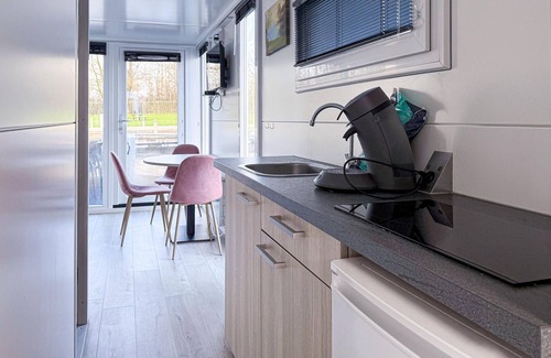 Naarderbos Boat Rental | Nice ship in Naarden with harbor view