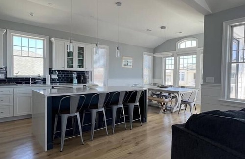 Beach Haven Terrace House | Nice single family home close to the beach located in Beach Haven Gardens.