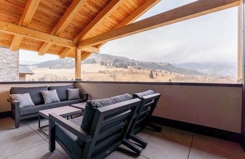 Sankt Lambrecht House | Nice ski in-ski out chalet with a sauna, hottub