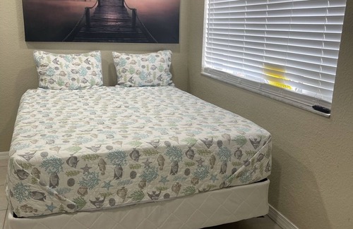 Town N County Park Bed & Breakfast | nice space to relaxing