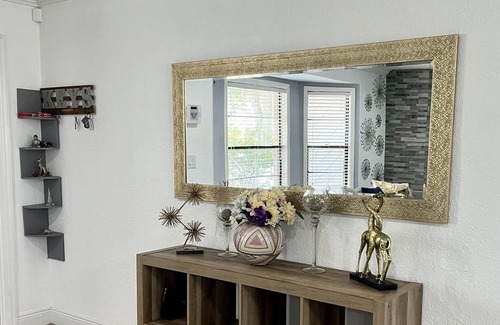 West Palm Beach House | Nice Spacious House Near to PBI