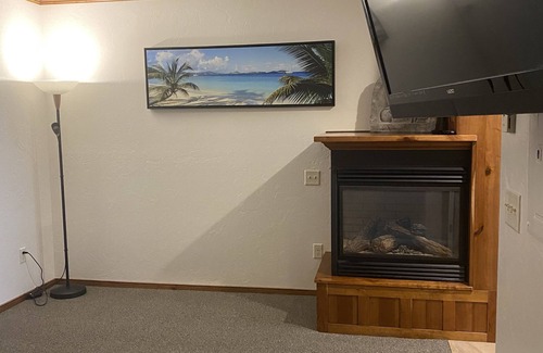 Pocatello Apartment | Nice studio apartment with onsite laundry.