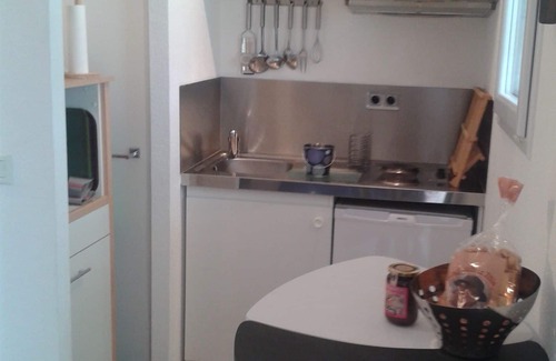 Saint-Florent Apartment | Nice studio, quiet, 2 minutes from the marina of St Florent.
