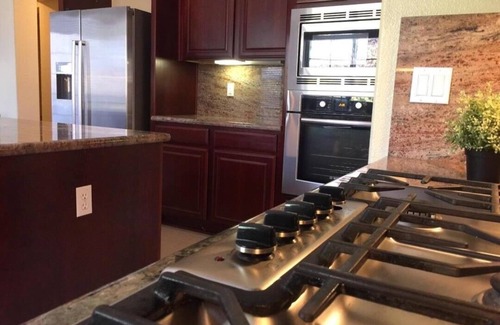 Union City Apartment | Nice Studio w/Private Entrance & Yard*