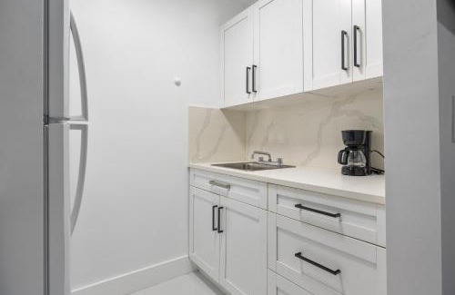 Carol City Apartment | Nice,Stylish King Bed Studio