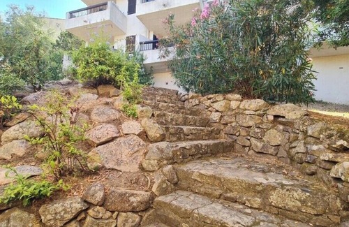 Albitreccia Apartment | Nice T4 with pool and balcony in Grosseto-Prugna
