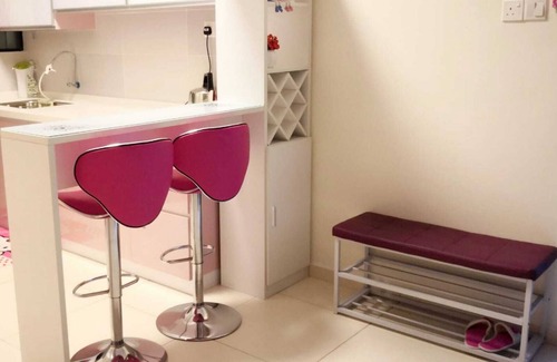 Sekudai Condo | Nice theme homestay with pink colour