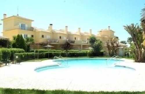 Los Gallos-Cerromolino Ski Chalet | Nice townhouse with swimming pool located in Novo Santi Petri (Calle Galba).