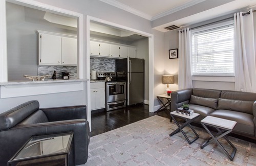 Atkins Park House | NICE two story 1/1 in virginia highlands walk to Ponce City Market and beltline