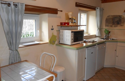Montfarville House | Nice typical house near the port of BARFLEUR .