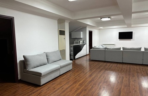 Kentron Villa | Nice Villa & pool City Center