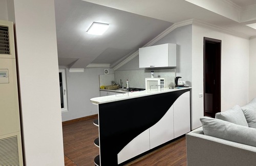 Kentron Villa | Nice Villa & pool City Center