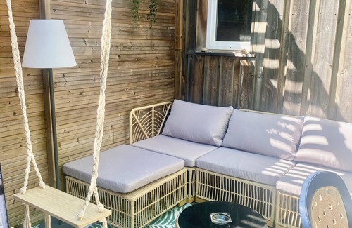 Carcans Plage Apartment | Nice wooden apartment ! 80 meters from the sea!