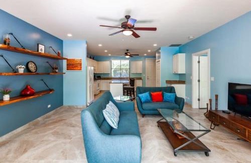 Coco House | Nicely Decorated Ground-Floor Unit in Front of Pool at Pacifico in Coco