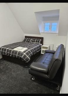 Aylesbury House | Nicely Furnished Rooms in Aylesbury
