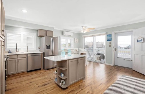 Montego Bay Condo | Nicely Renovated Two Bedroom Oceanside Condo