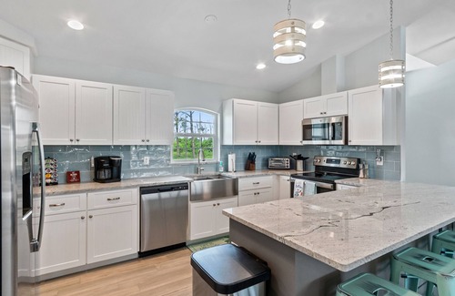 Pine Valley House | Nicest home in Rotonda! New home with spa, on canal with dock- so many amenities