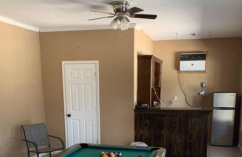 Osceola House | Nicest neighborhood in Osceola! Relax by the pool! 5 miles from BRS!