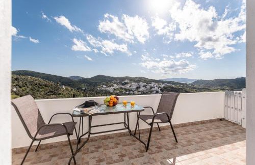 Melanes Apartment | Nick & Debbie's two-storey apartment