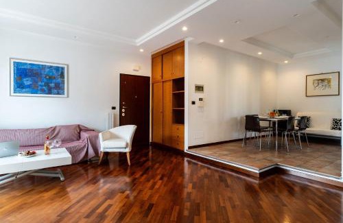 Municipio 2 Apartment | Nicol House Luxury in Bari by BarbarHouse