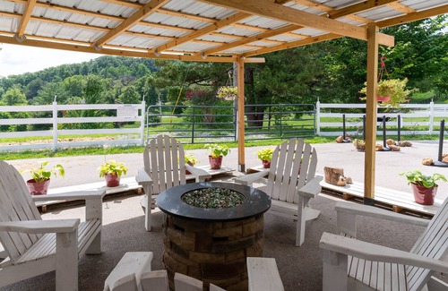 Berea Hotel | Nicura Ranch