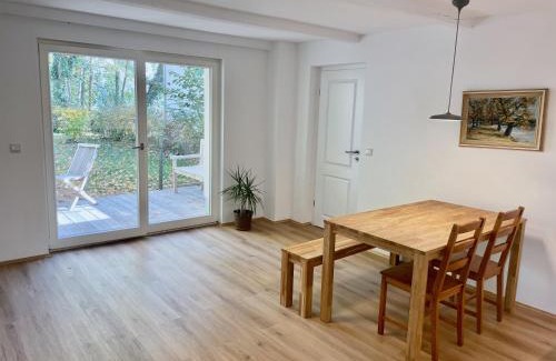 Senftenberg House | Niemtscher Lodge am See