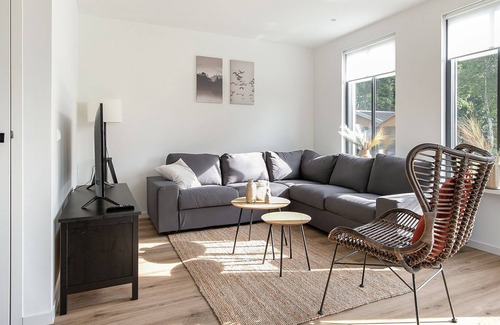 Dirkshorn Villa | Nieuwe Vakantievilla in Dirkshorn Voor 6 Personen, Huisdieren, Sauna en Wifi!