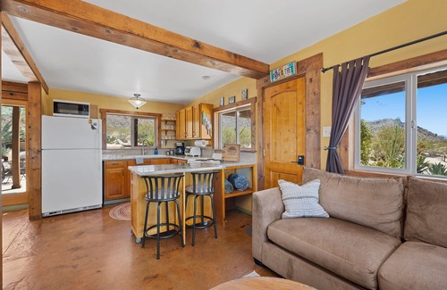 Indian Cove Cabin | Night Sky ✫ 10 Private Acre ✫ Sky Bed ✫ Sleeps 6 ✫ Explore 29 Palms