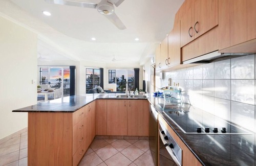 Rapid Creek Apartment | Nightcliff Foreshore: Seaview ~ Pool ~ Workspace