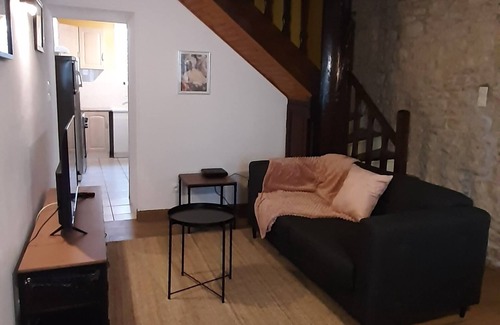 Ville-Sous-la-Ferte House | Nigloland - Champagne vineyards - Clairvaux Abbey - Colombey les 2 eglises