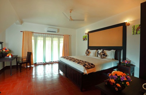 Kochi Hotel | Nihara Resort And Spa