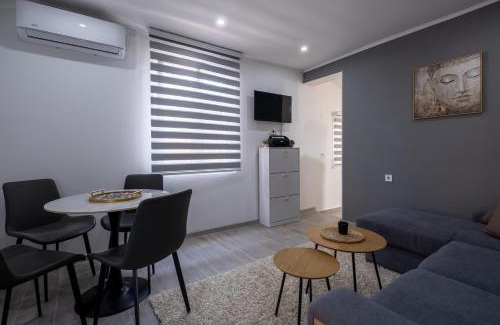 Donje Polje Apartment | Nika house