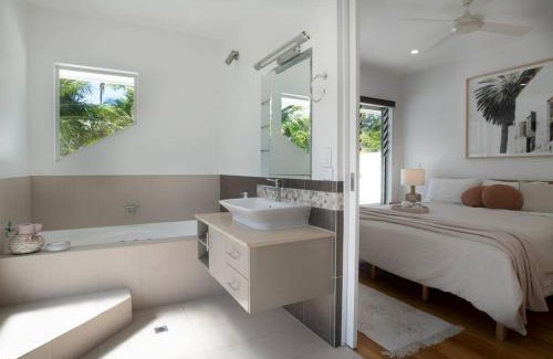 Mission Beach Apartment | Nikatara - Mission Beach - 3 Bedroom Town House