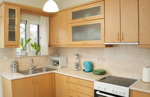 Kariotai House | Nikis Country House - Lefkada BnB Private Parking