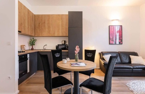 Zagreb Apartment | Niko and Sofia's apartment URBAN STAY