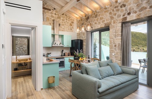 Doukades Apartment | Nikolas its village house can sleep up to 4 adults