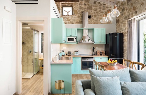 Doukades Apartment | Nikolas its village house can sleep up to 4 adults